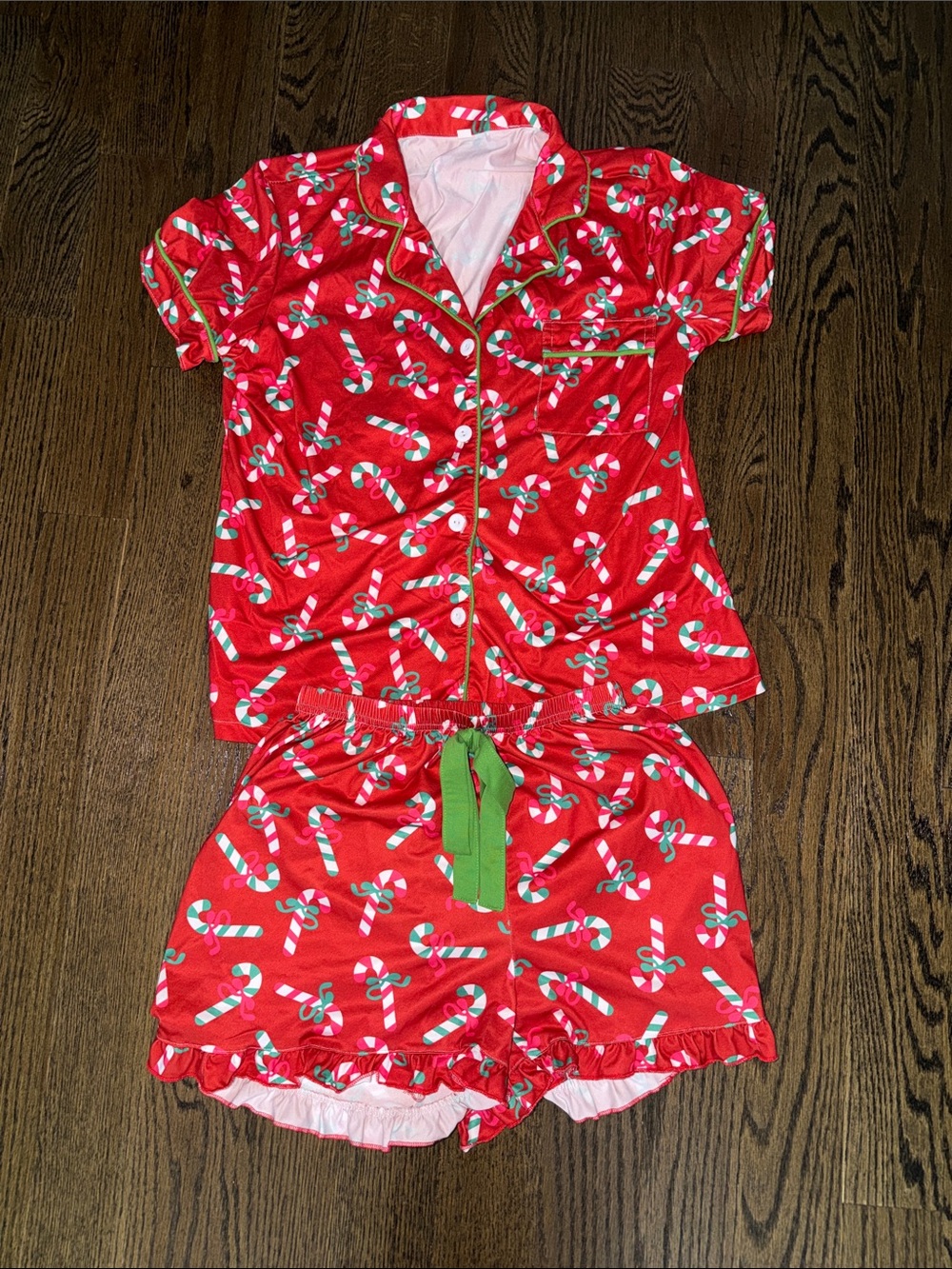 Women’s Candy Cane Short Pajama Set - Red Christmas Sleepwear